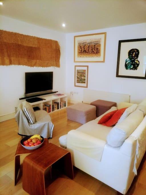 Superior 5* Kensington, London Flat + Free Wi-Fi Appartement Buitenkant foto