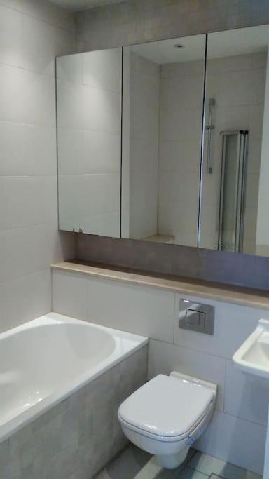 Superior 5* Kensington, London Flat + Free Wi-Fi Appartement Buitenkant foto