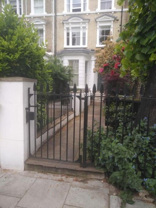 Superior 5* Kensington, London Flat + Free Wi-Fi Appartement Buitenkant foto